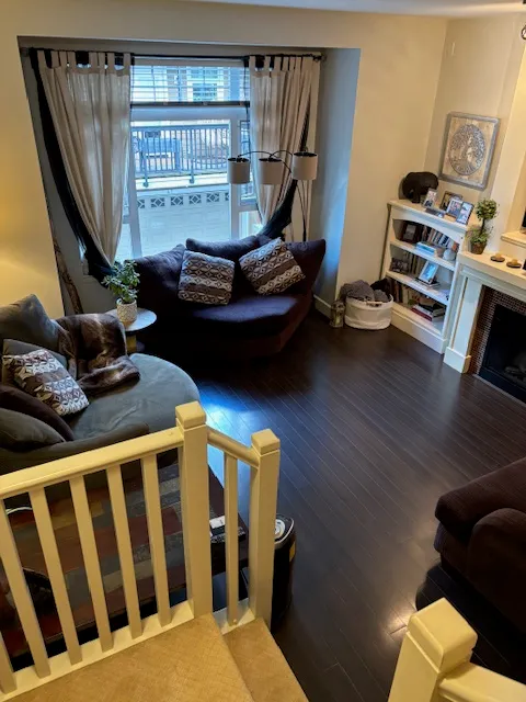 Cozy Townhouse In Prime Location, photo 7