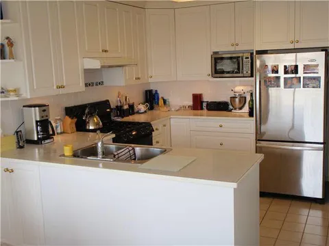 114 Woodland Dr, photo 4